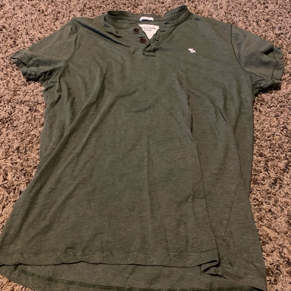 5/$20 Men’s A&F Henley